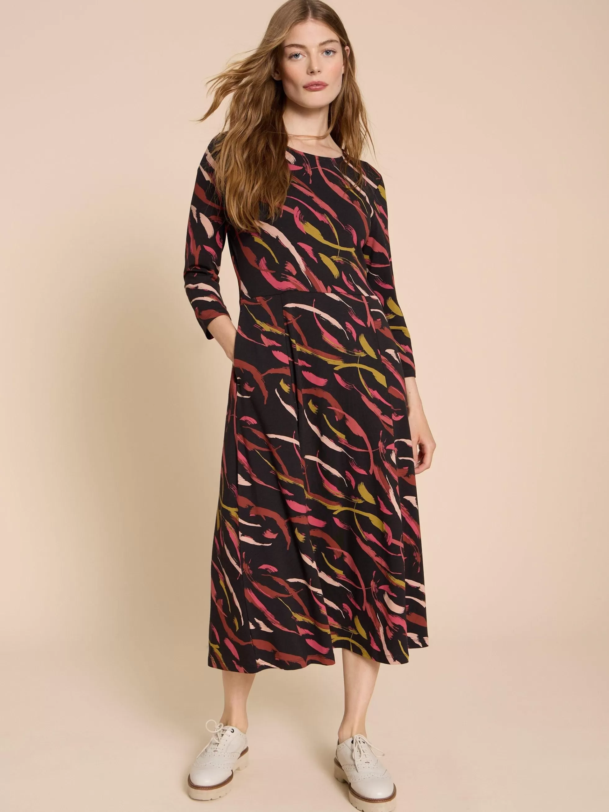 Discount Madeline Jersey Print Dress Dresses